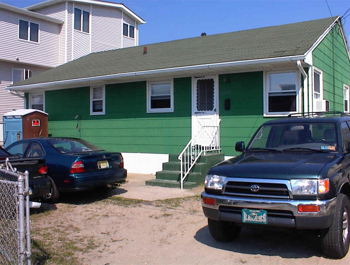 gh7.jpg (441603 bytes)